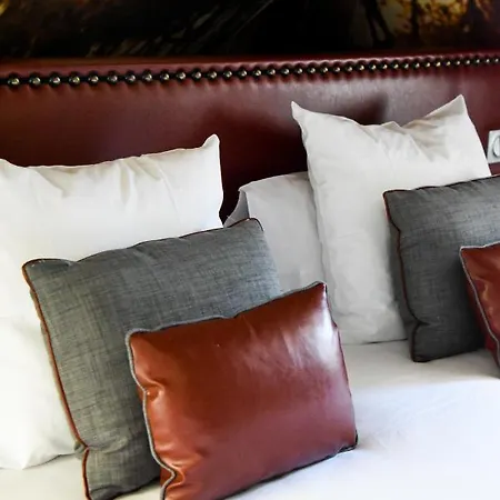 Hotel Le General D'elbee & - Teritoria 4*