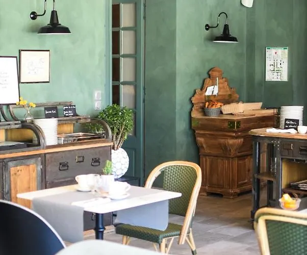 فندق Le General D'elbee & - Teritoria 4*