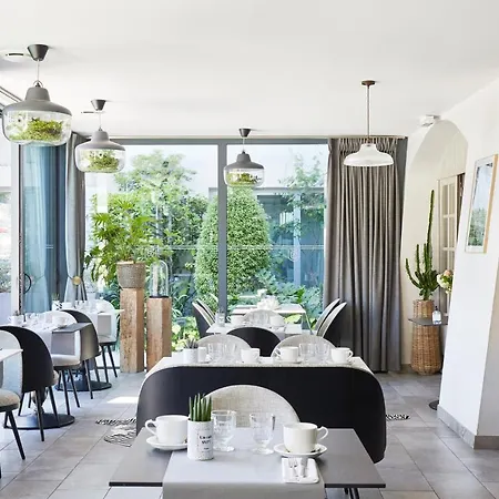 Le General D'elbee & - Teritoria 4* נוארמוטייה-אן-ליל